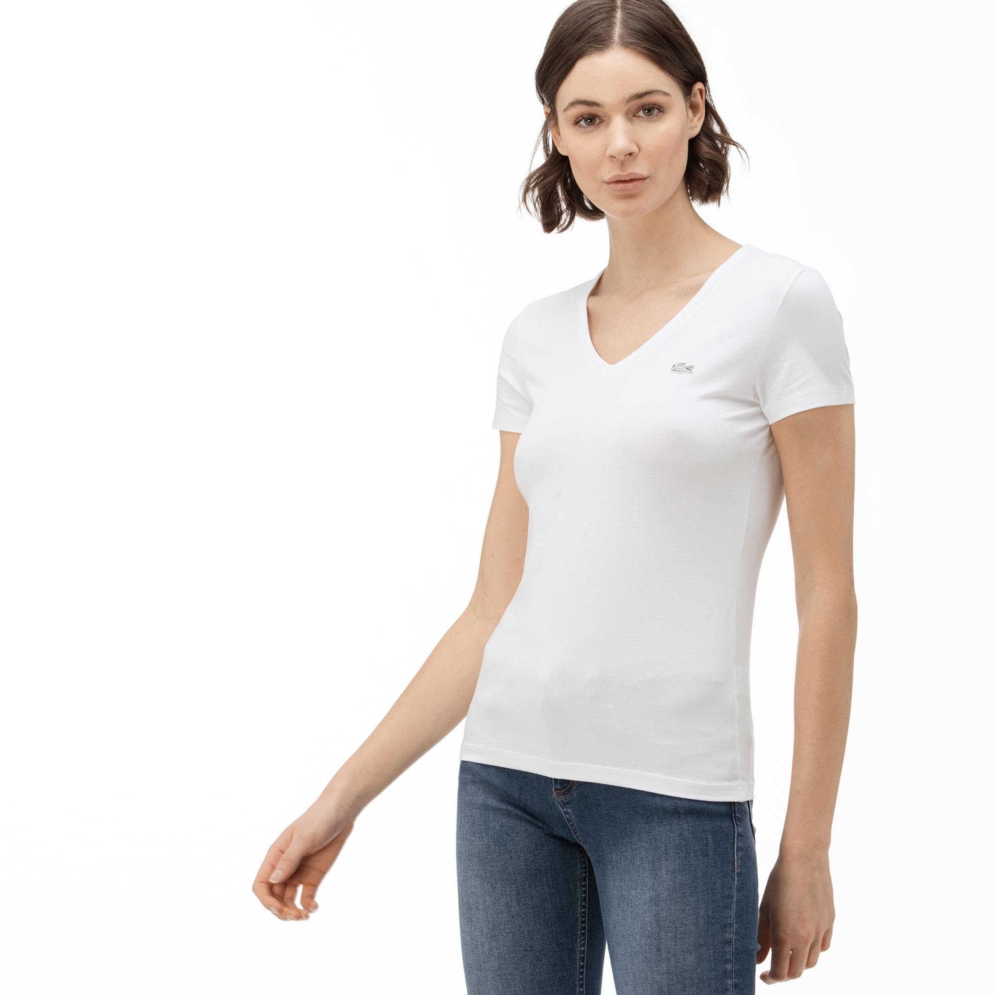 Lacoste Kadın Slim Fit V Yaka Beyaz T-Shirt. 5