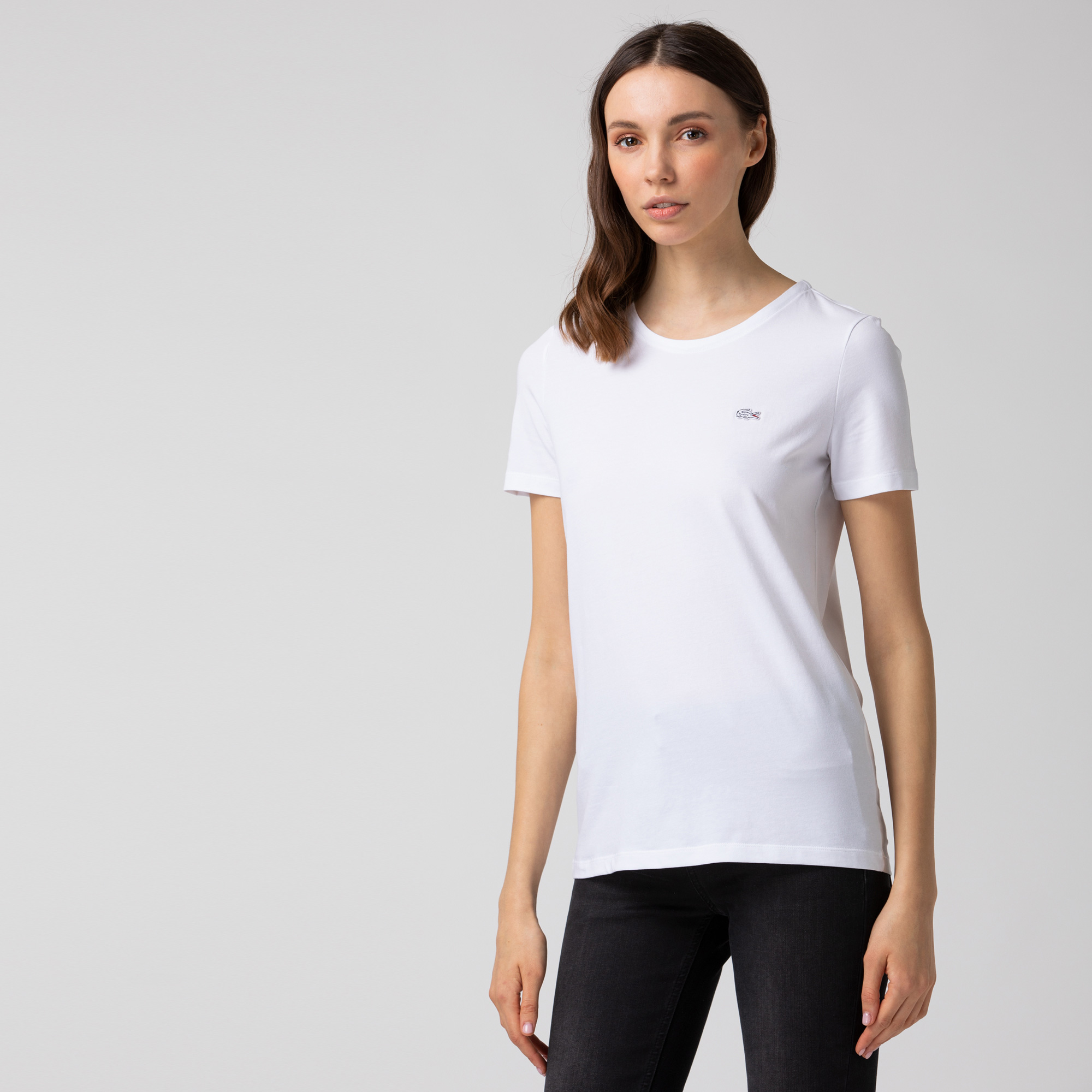 Lacoste Kadın Slim Fit Bisiklet Yaka Beyaz T-Shirt. 1