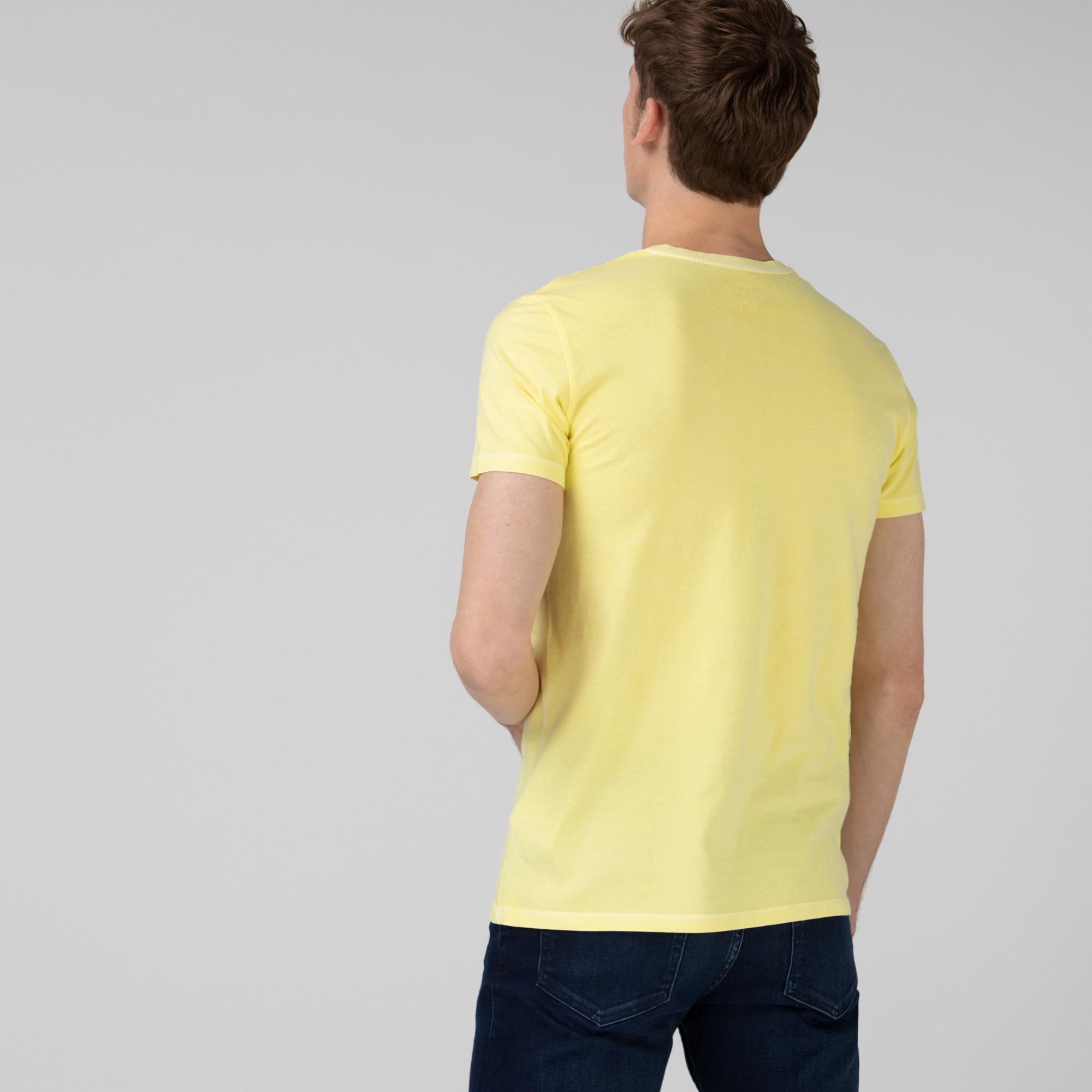 Lacoste Erkek Slim Fit V Yaka Sarı T-Shirt. 3