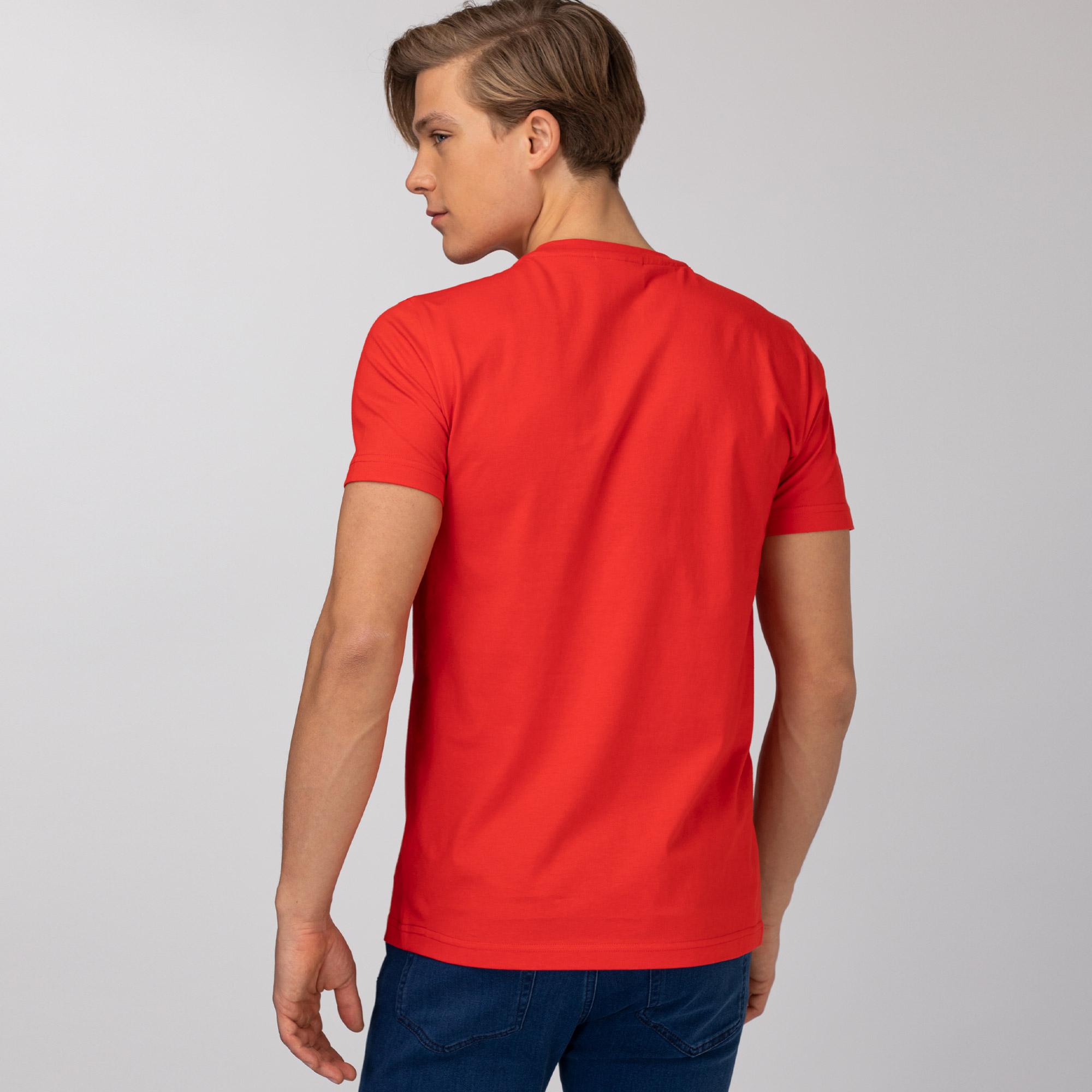 Lacoste Erkek Slim Fit Bisiklet Yaka Baskılı Kırmızı T-Shirt. 4