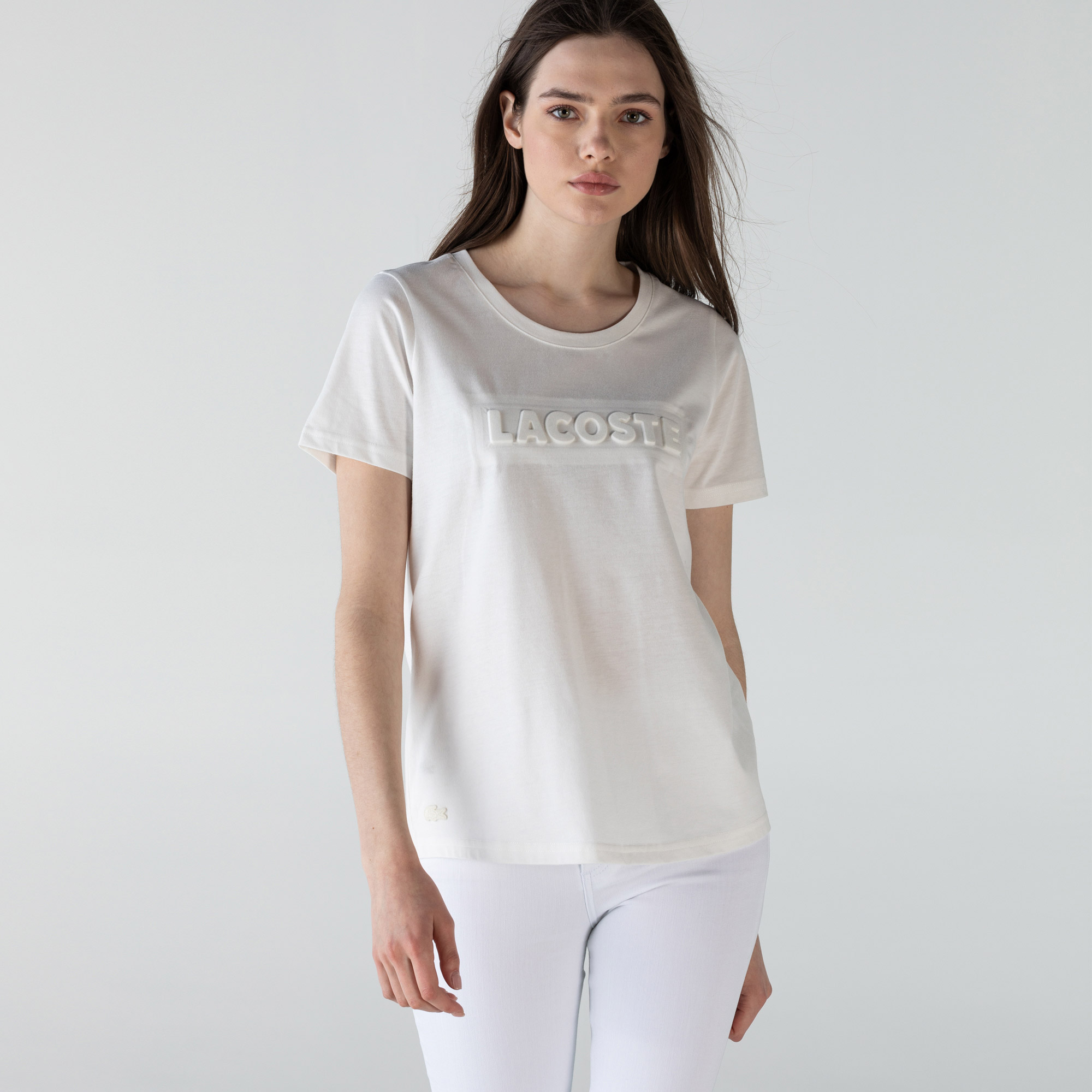 Lacoste Kadın Bisiklet Yaka Baskılı Beyaz T-Shirt. 1