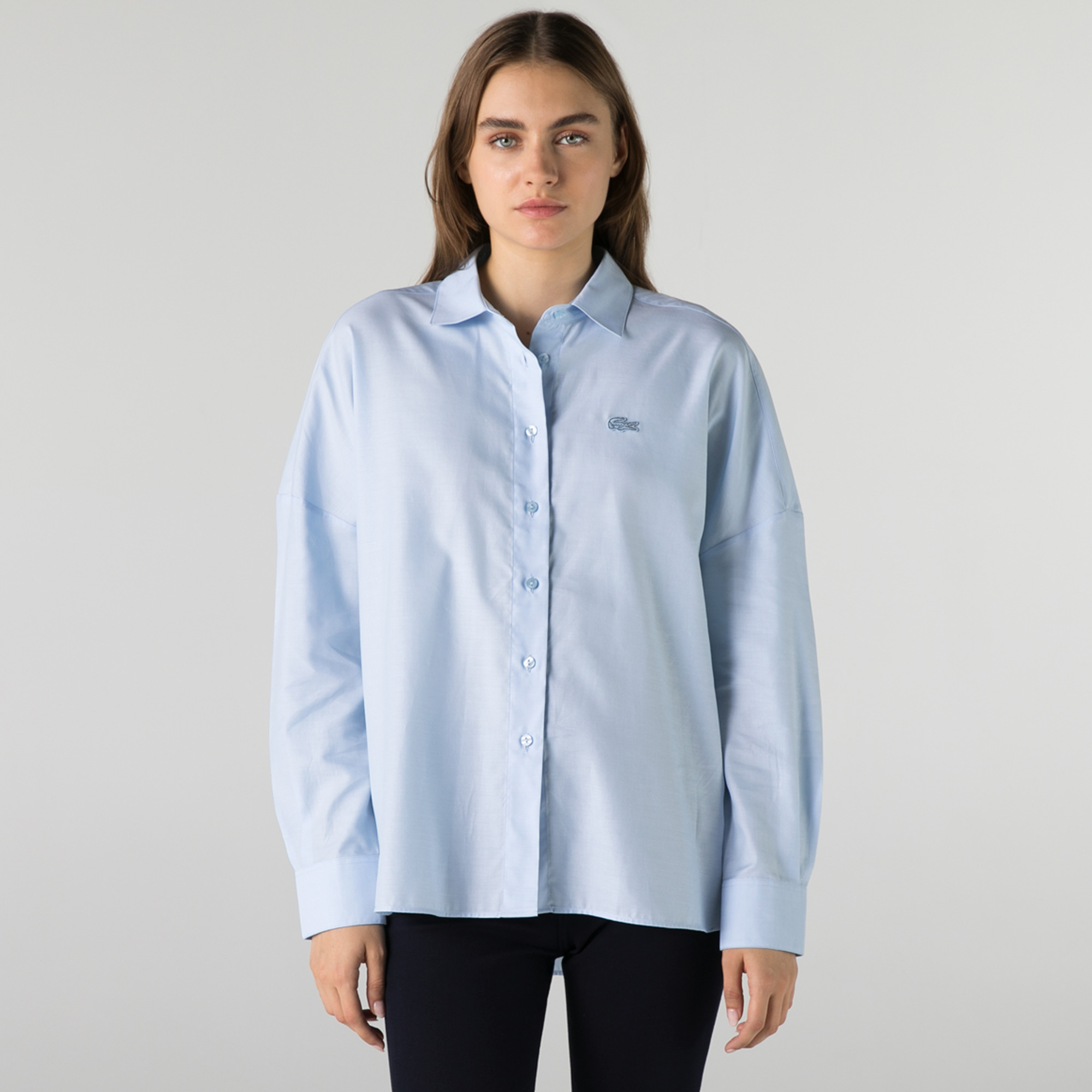 Lacoste Kadın Relaxed Fit Mavi Gömlek. 1