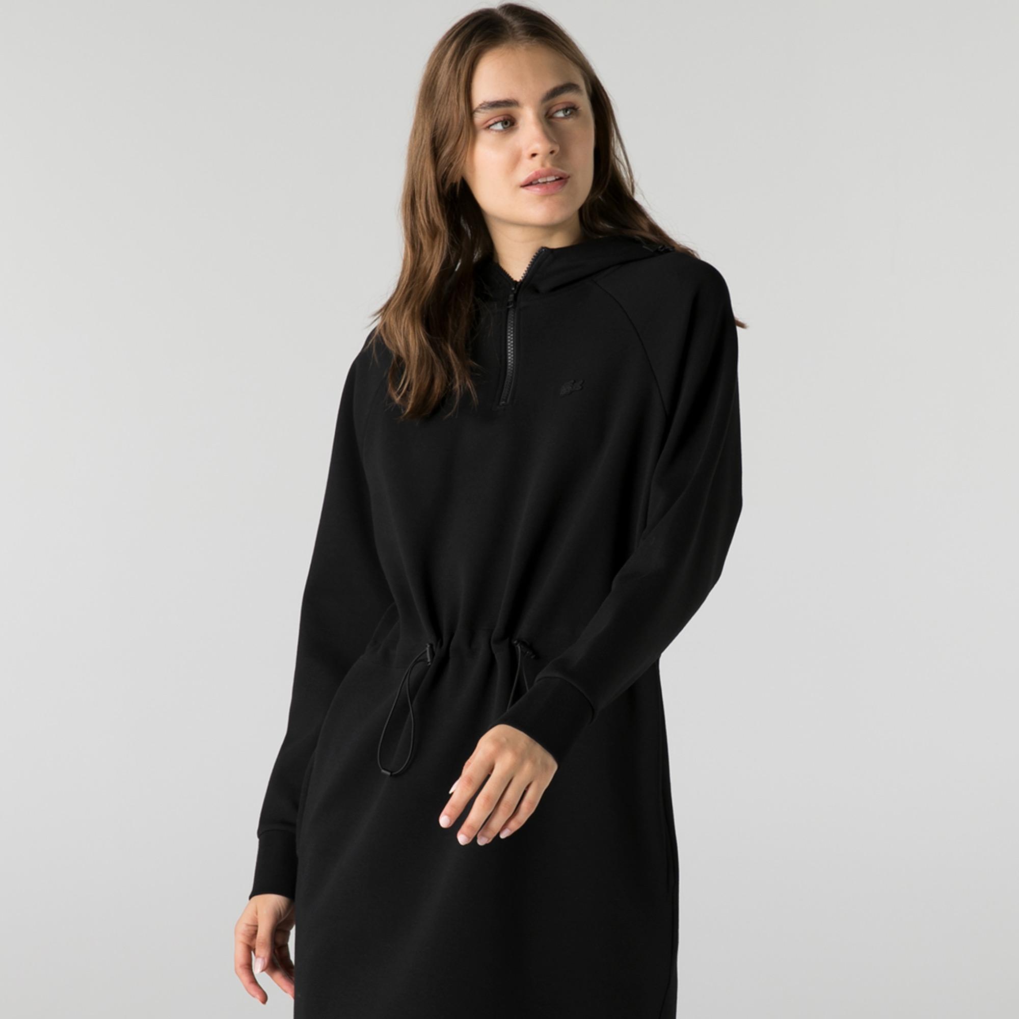 Lacoste Kadın Loose Fit Uzun Kollu Kapüşonlu Siyah Elbise. 4