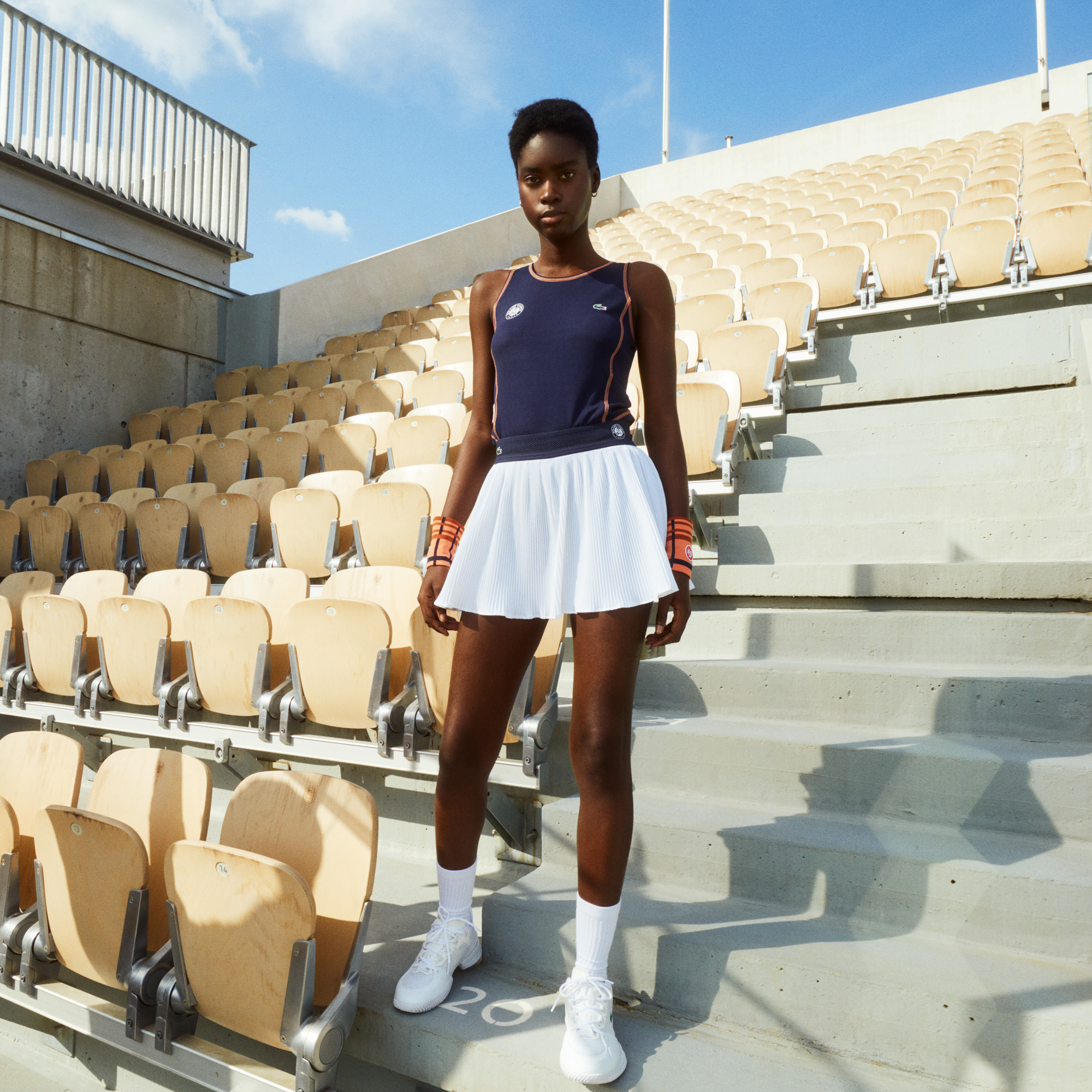 Lacoste Roland Garros Kadın Loose Fit Beyaz Etek. 3